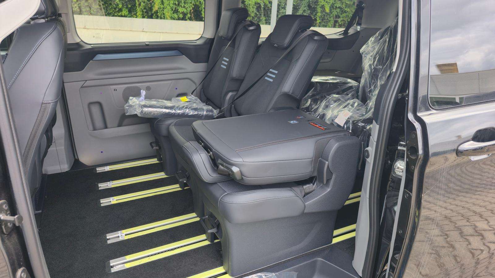 Fahrzeugbild eines Ford Tourneo Custom
