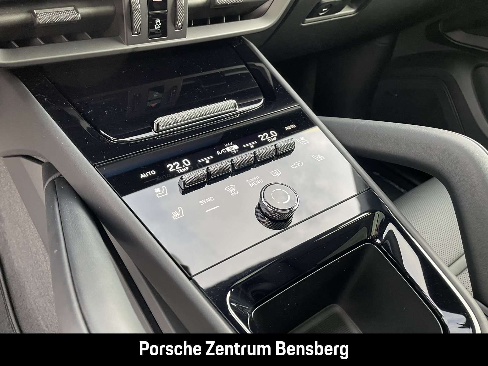 Fahrzeugbild eines Porsche Cayenne
