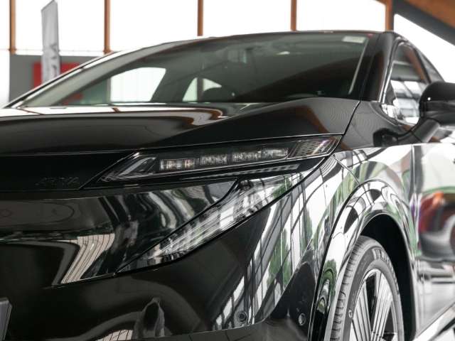 Fahrzeugbild eines Nissan Ariya