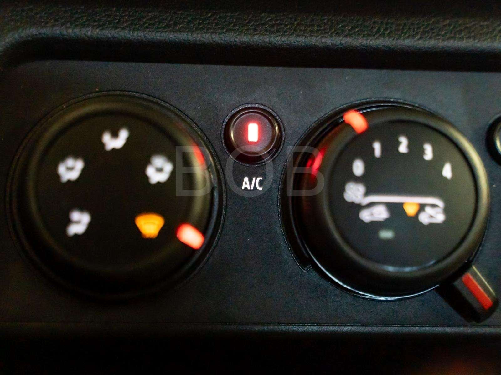 Fahrzeugbild eines Dacia Sandero