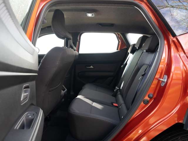 Fahrzeugbild eines Dacia Duster