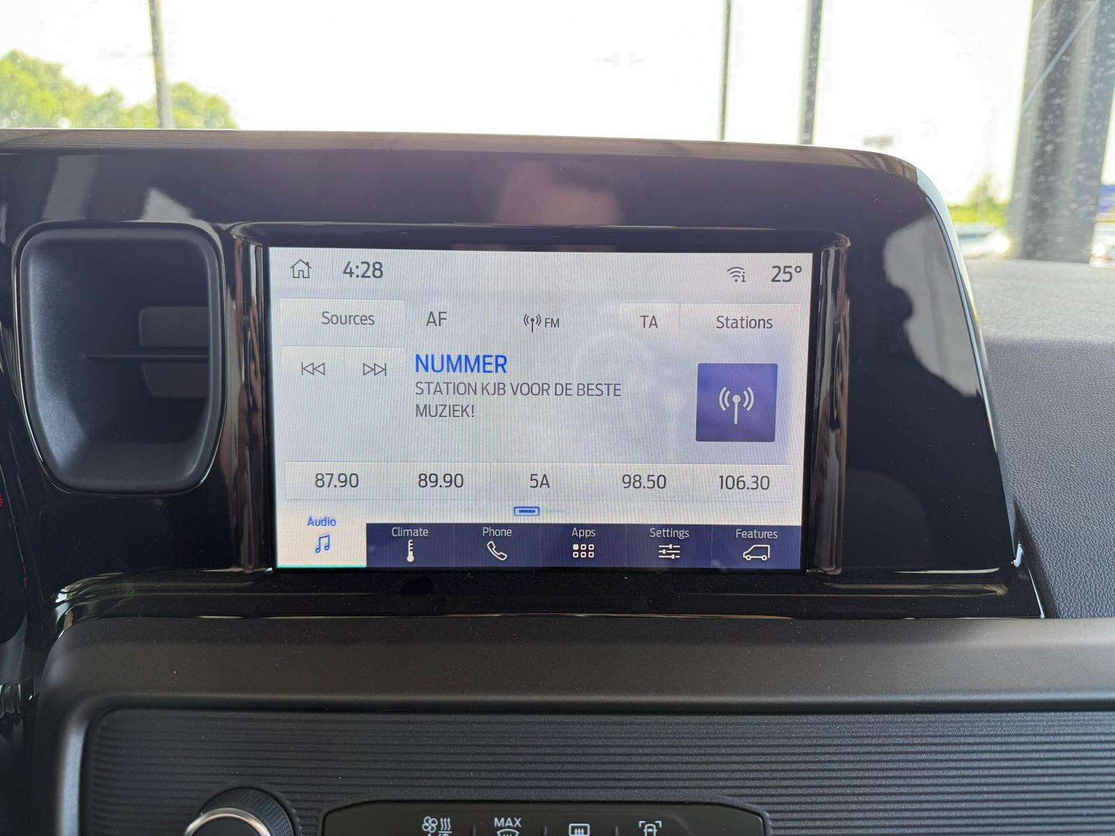 Fahrzeugbild eines Ford Tourneo Courier