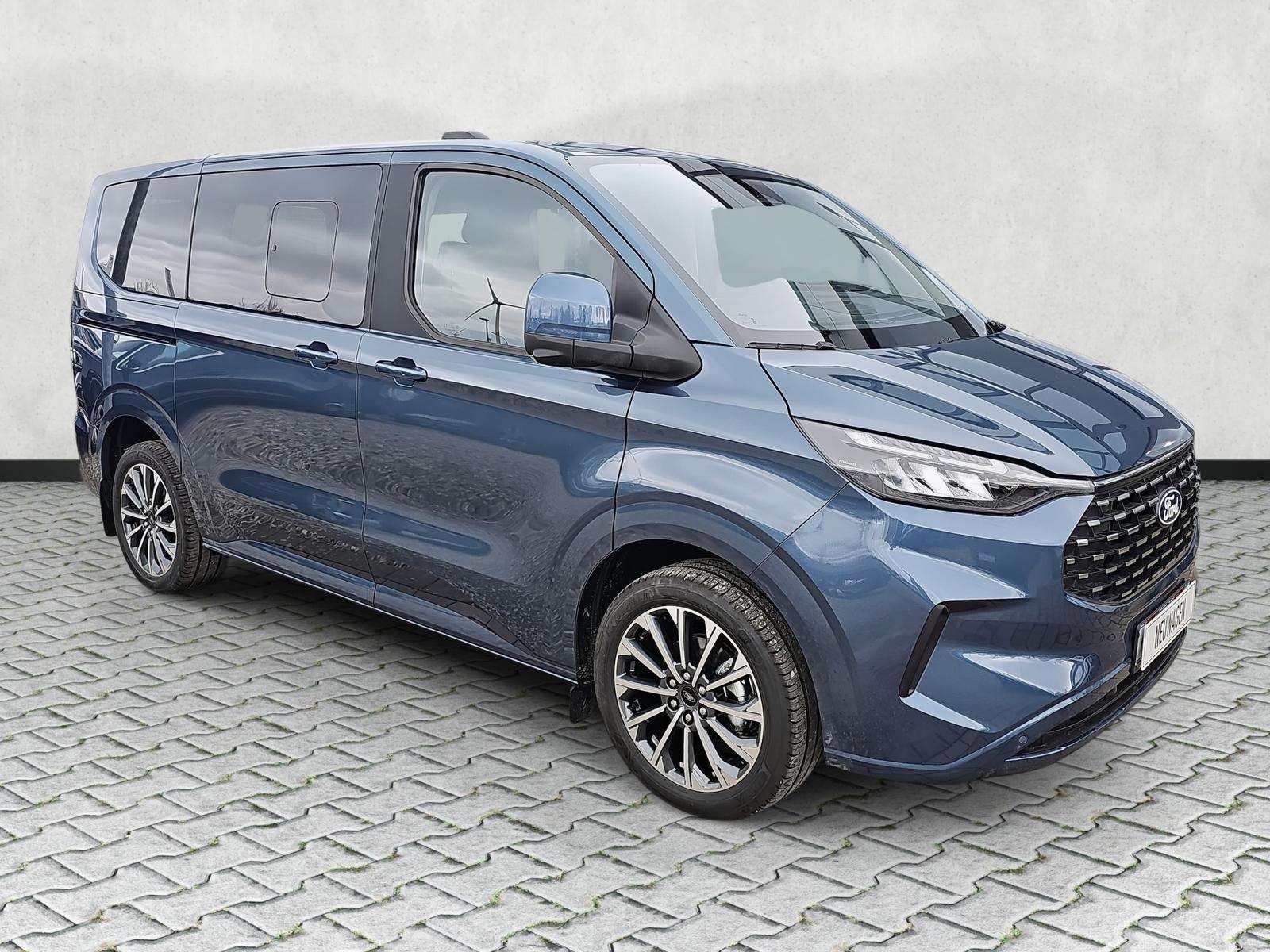 Fahrzeugbild eines Ford Tourneo Custom