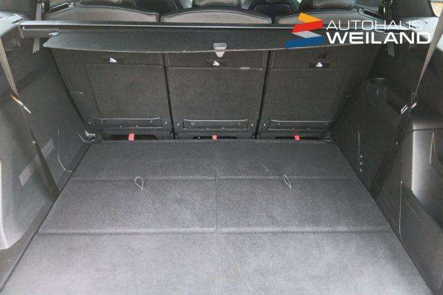 Fahrzeugbild eines Peugeot 5008