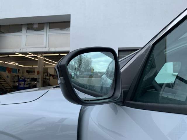 Fahrzeugbild eines Renault Megane E-TECH