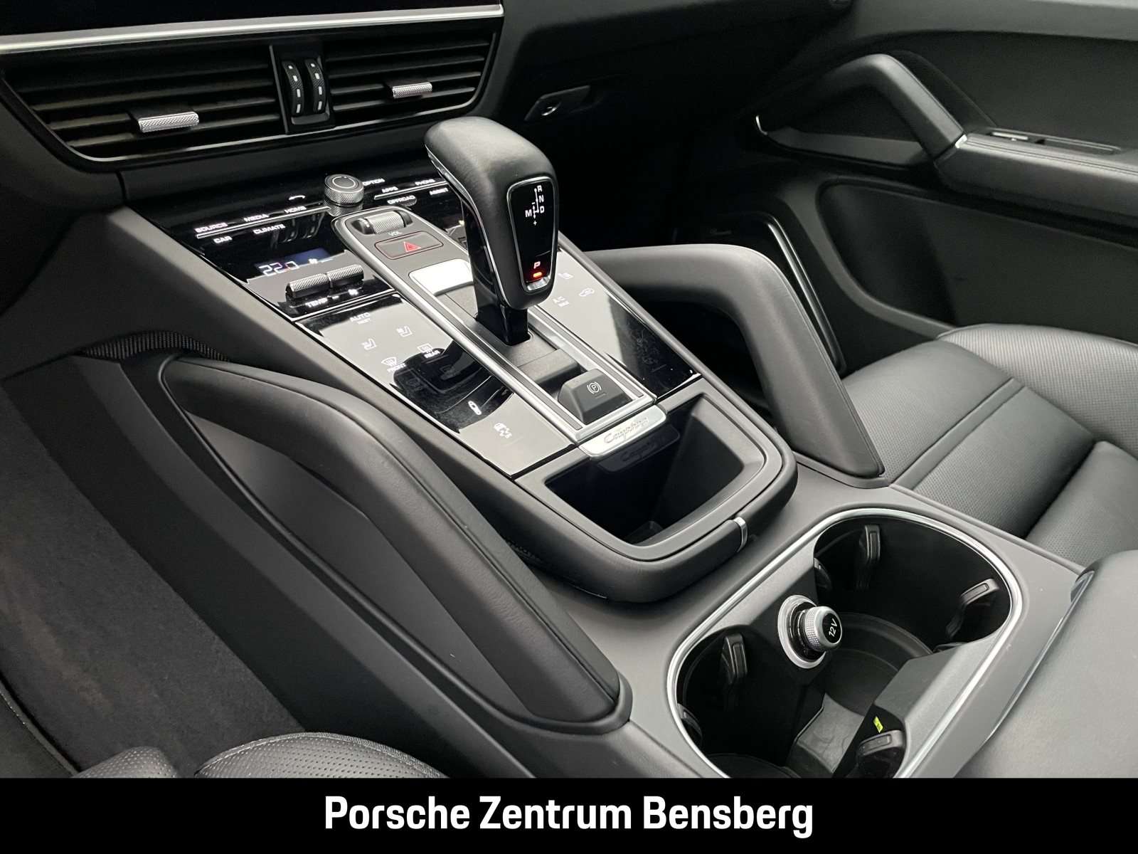 Fahrzeugbild eines Porsche Cayenne