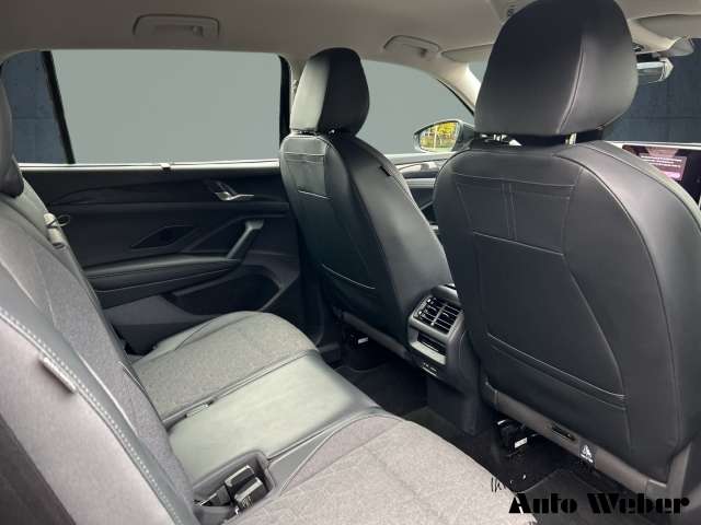 Fahrzeugbild eines Volkswagen Tayron