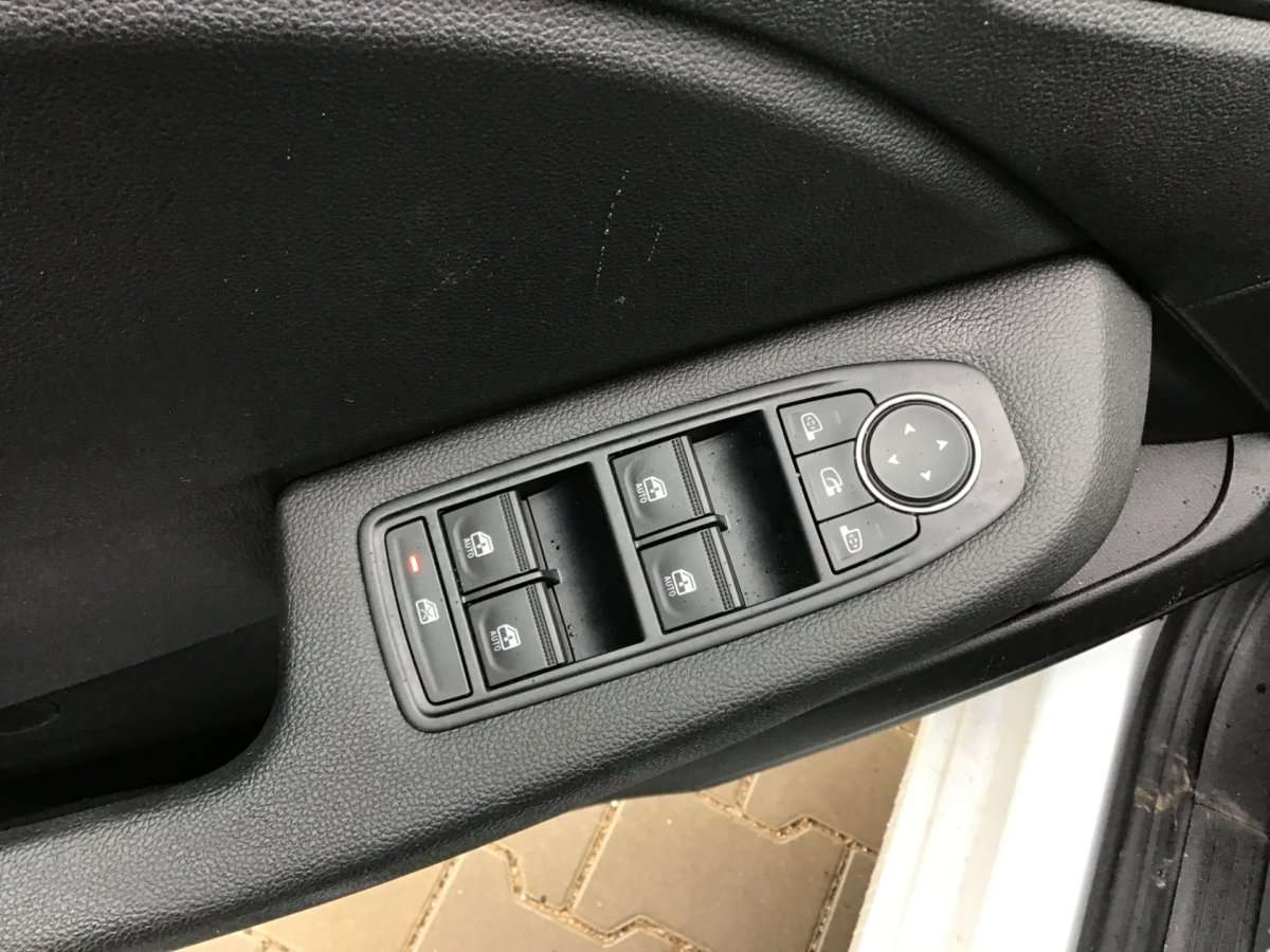 Fahrzeugbild eines Renault Clio