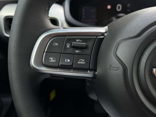 Fahrzeugbild eines Jeep Avenger