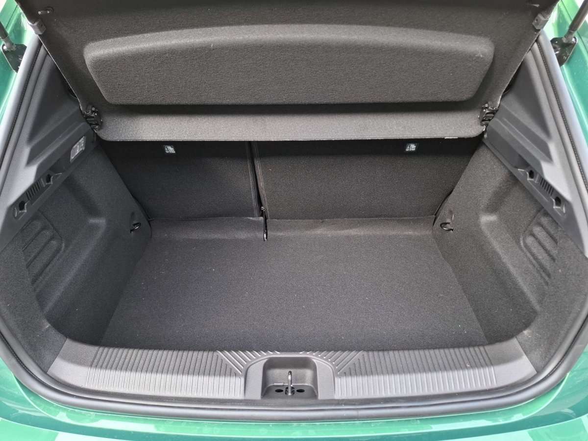 Fahrzeugbild eines Renault Clio