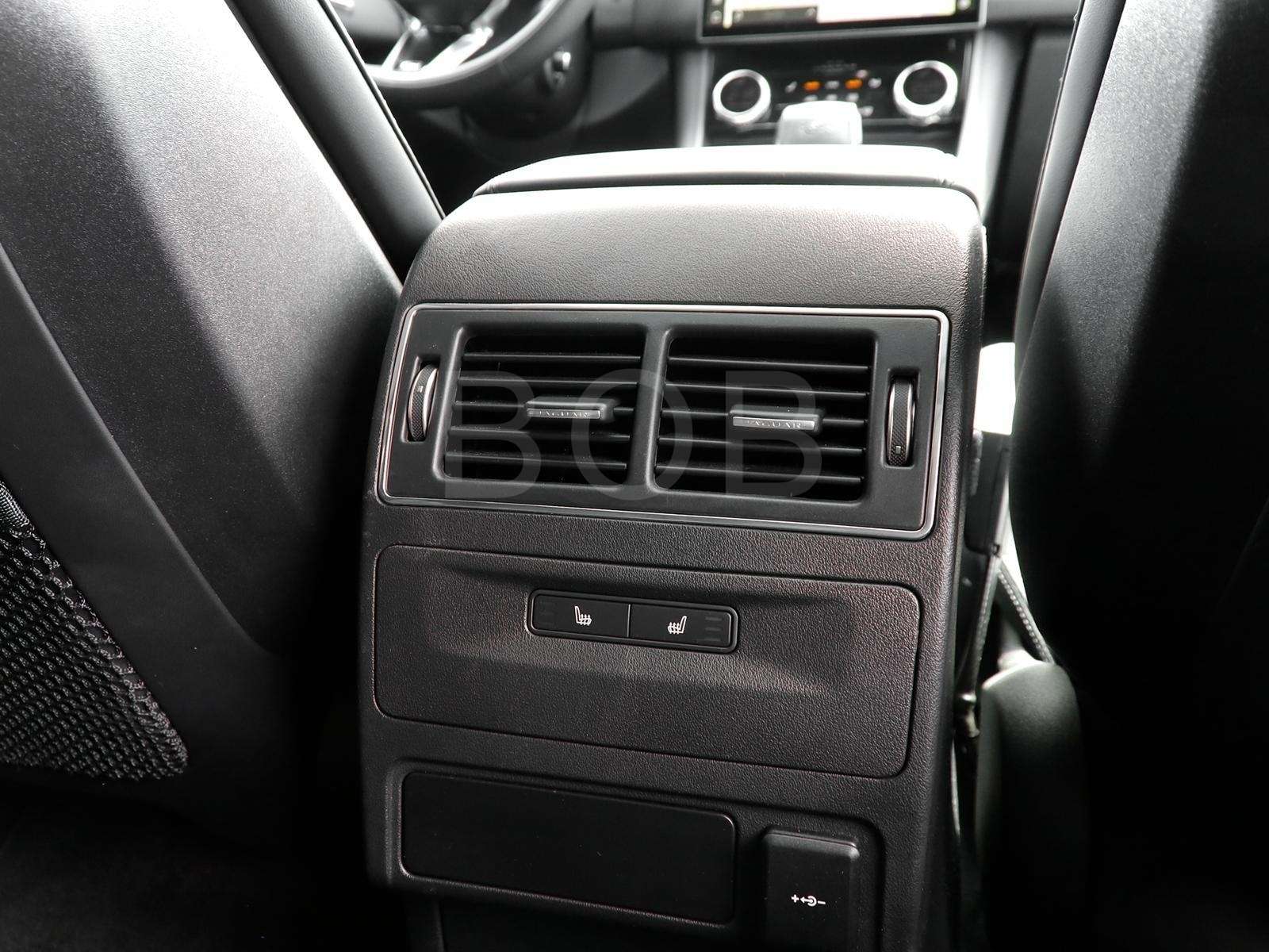 Fahrzeugbild eines Jaguar F-PACE