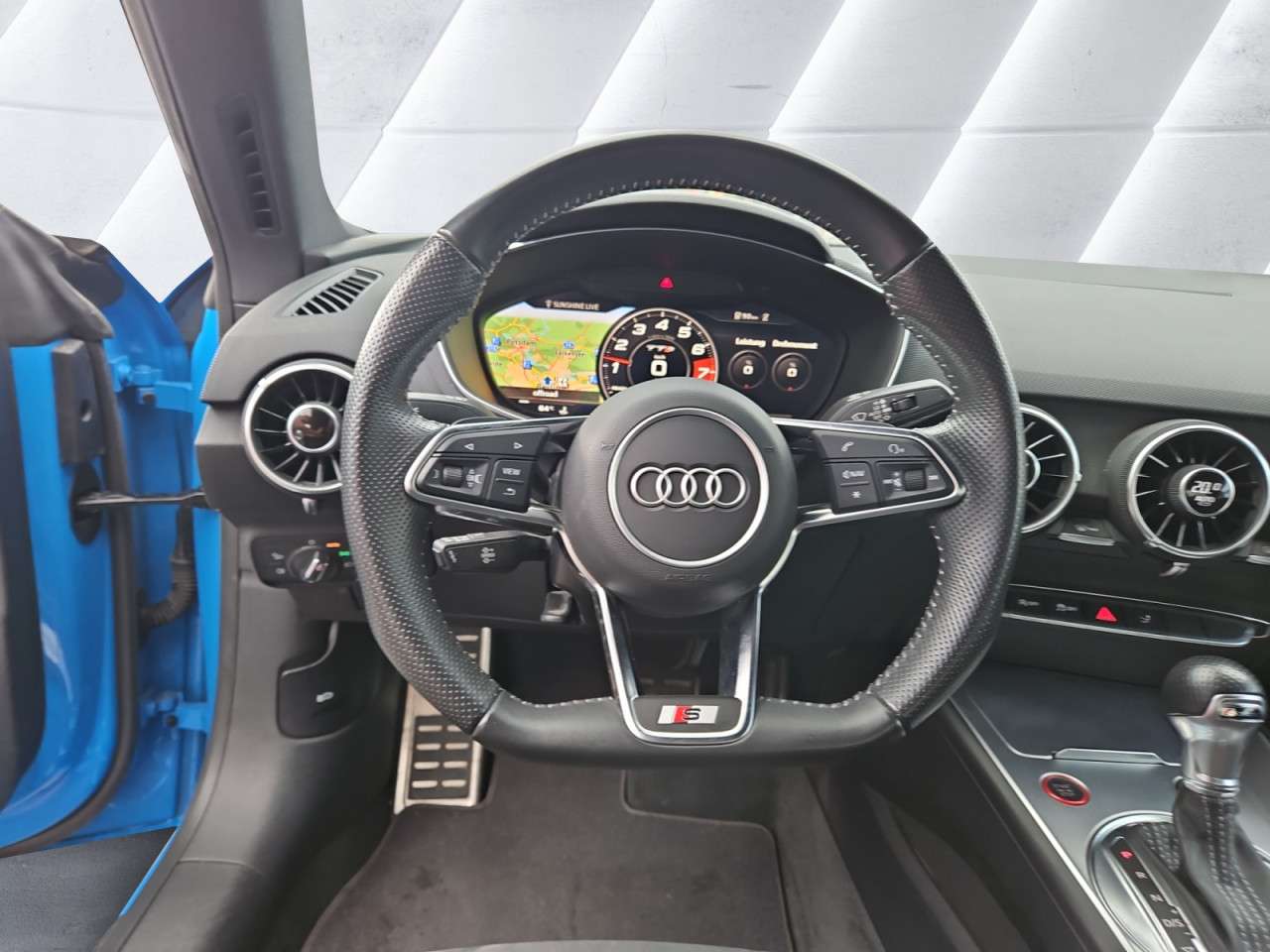 Fahrzeugbild eines Audi TTS