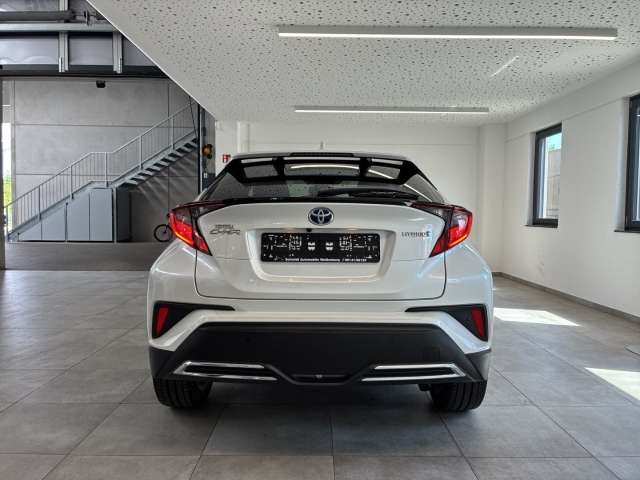 Fahrzeugbild eines Toyota C-HR