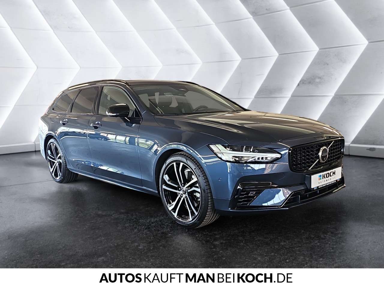 Fahrzeugbild eines Volvo V90