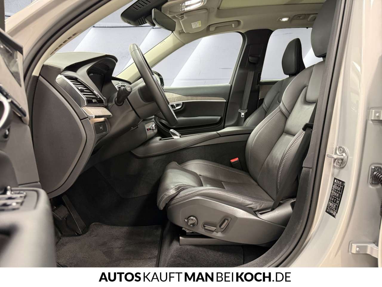Fahrzeugbild eines Volvo XC90