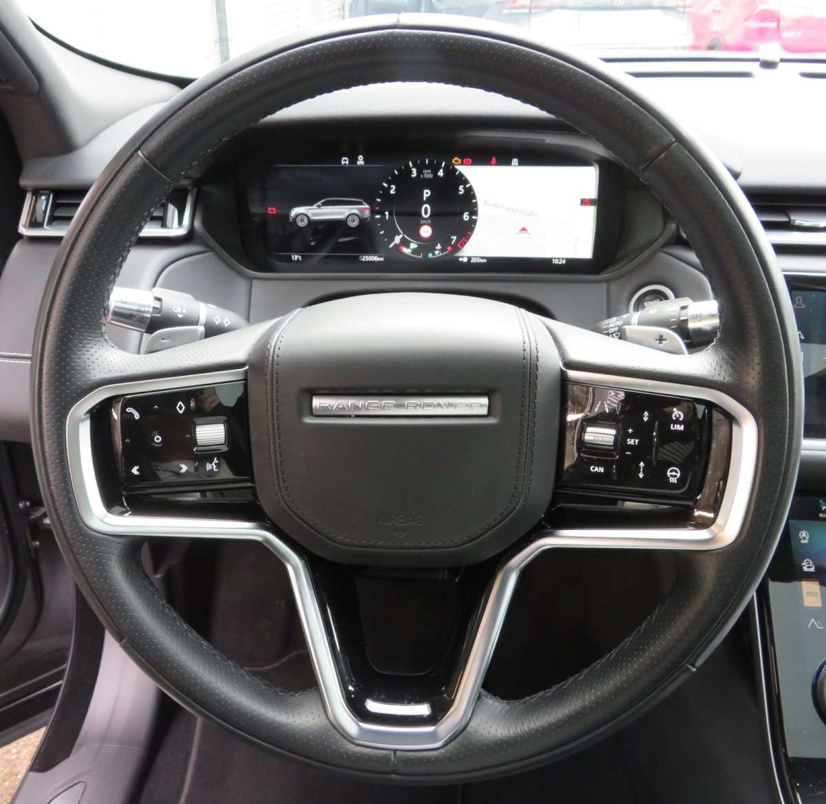 Fahrzeugbild eines Land Rover Range Rover