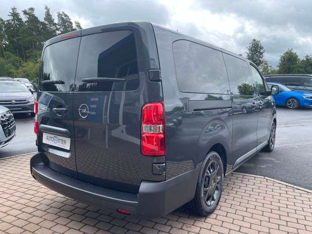 Fahrzeugbild eines Opel Vivaro