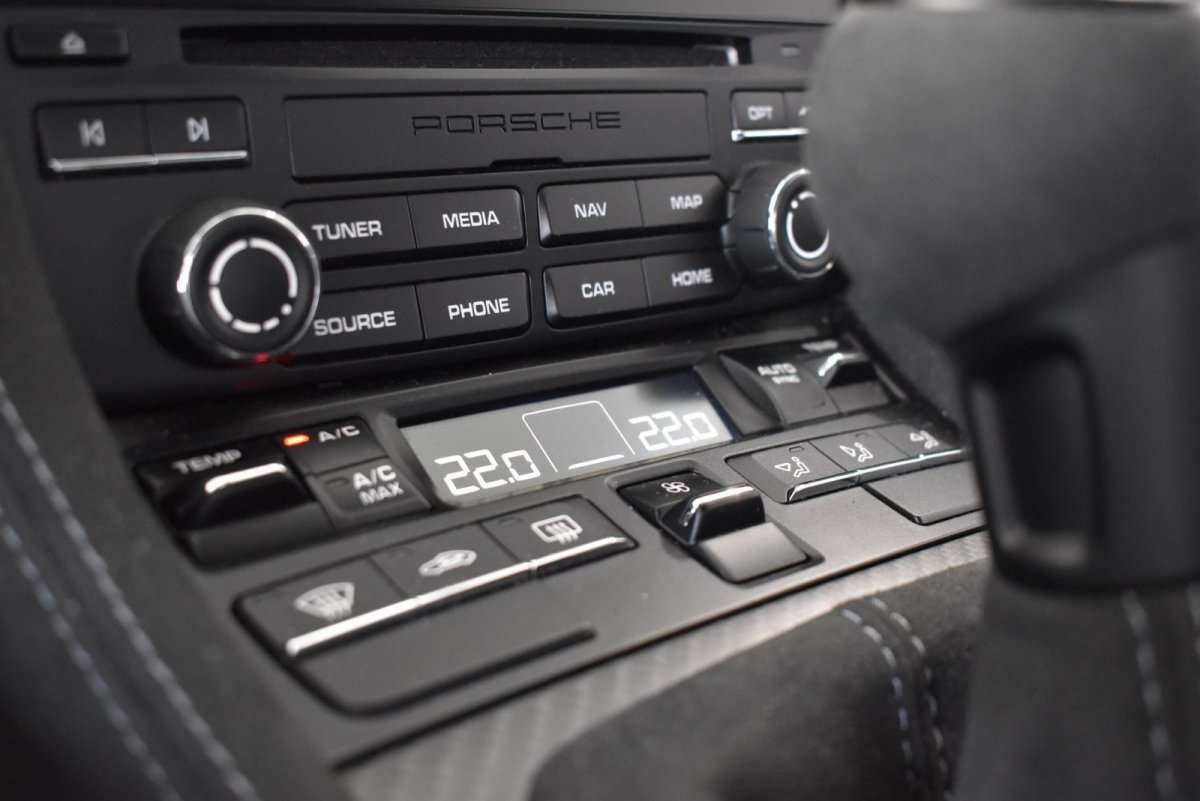 Fahrzeugbild eines Porsche Cayman