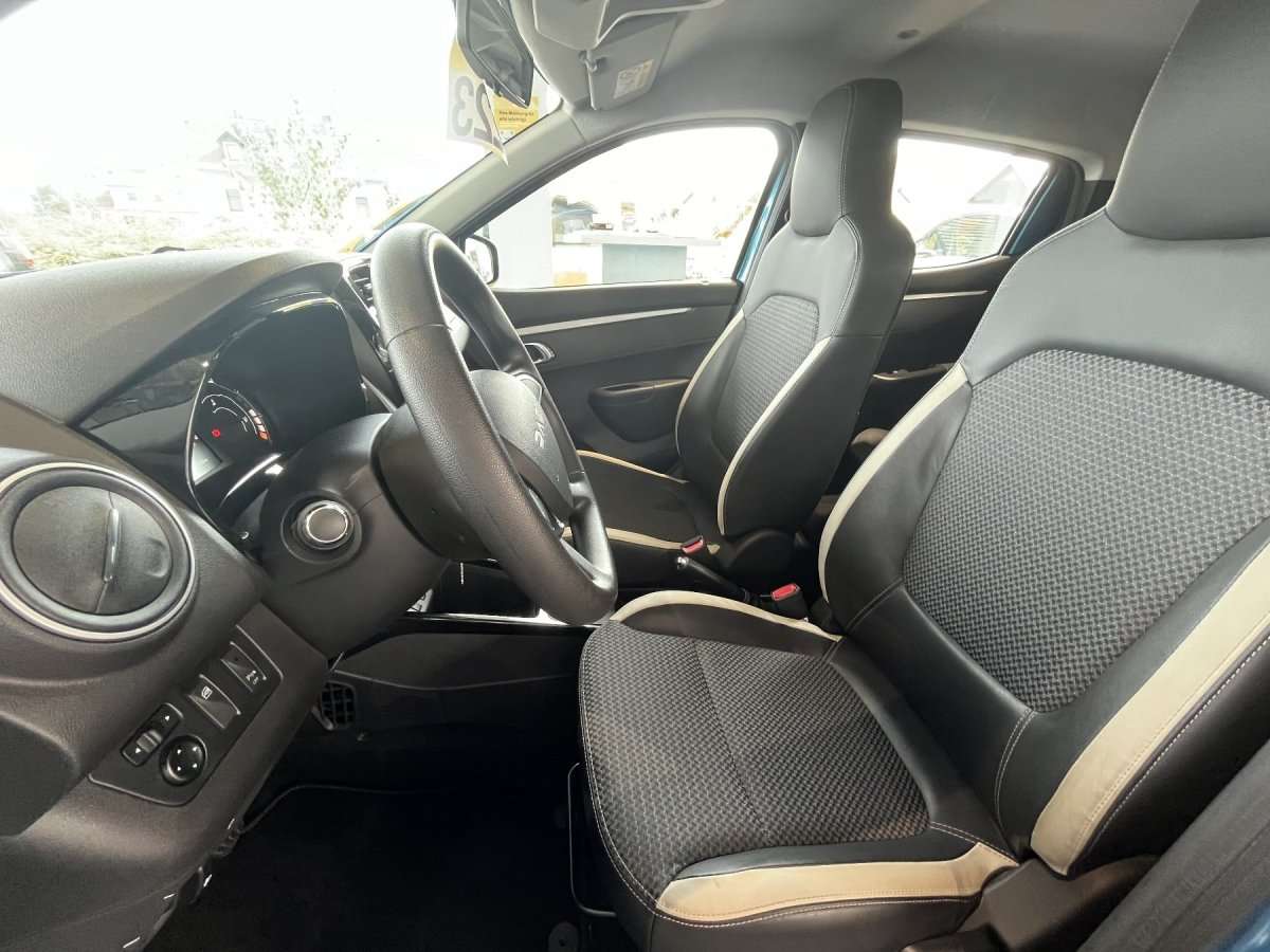 Fahrzeugbild eines Dacia Spring