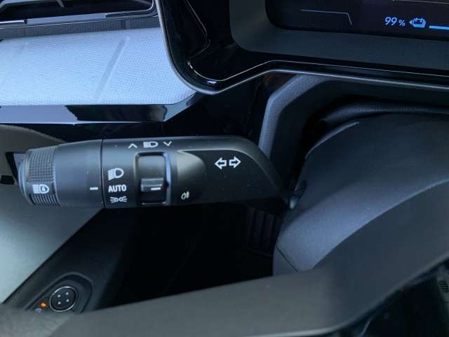 Fahrzeugbild eines Renault 5 E-TECH