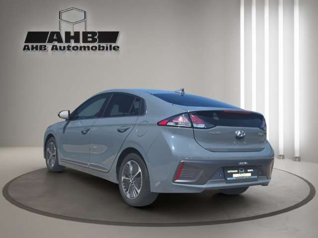 Fahrzeugbild eines Hyundai IONIQ