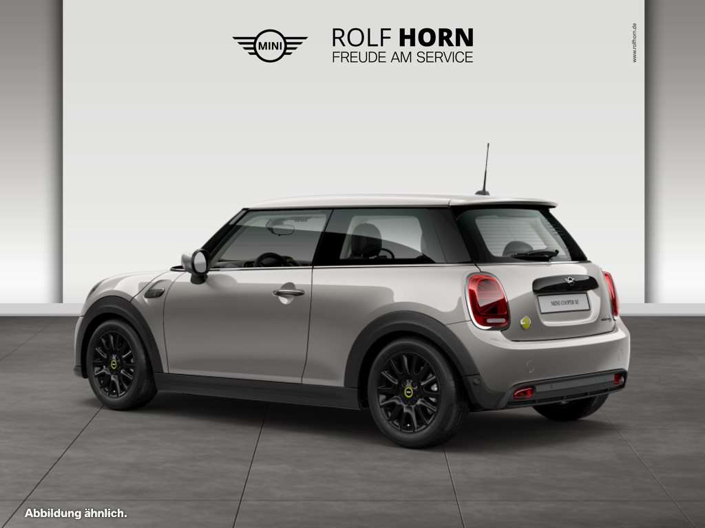 Fahrzeugbild eines MINI COOPER SE