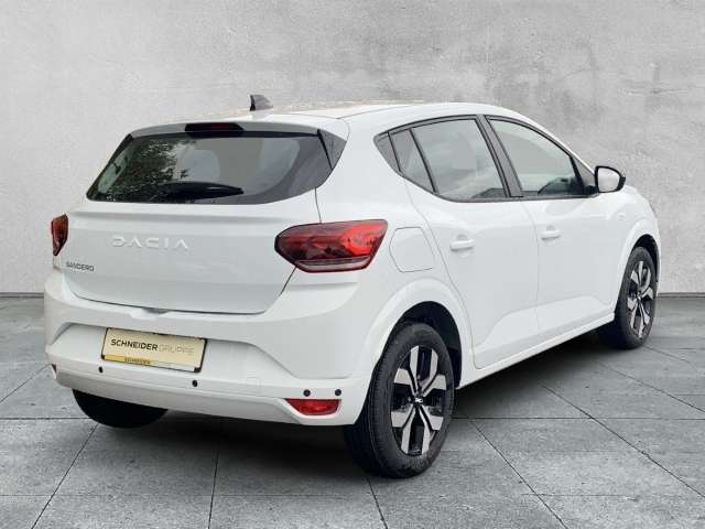 Fahrzeugbild eines Dacia Sandero
