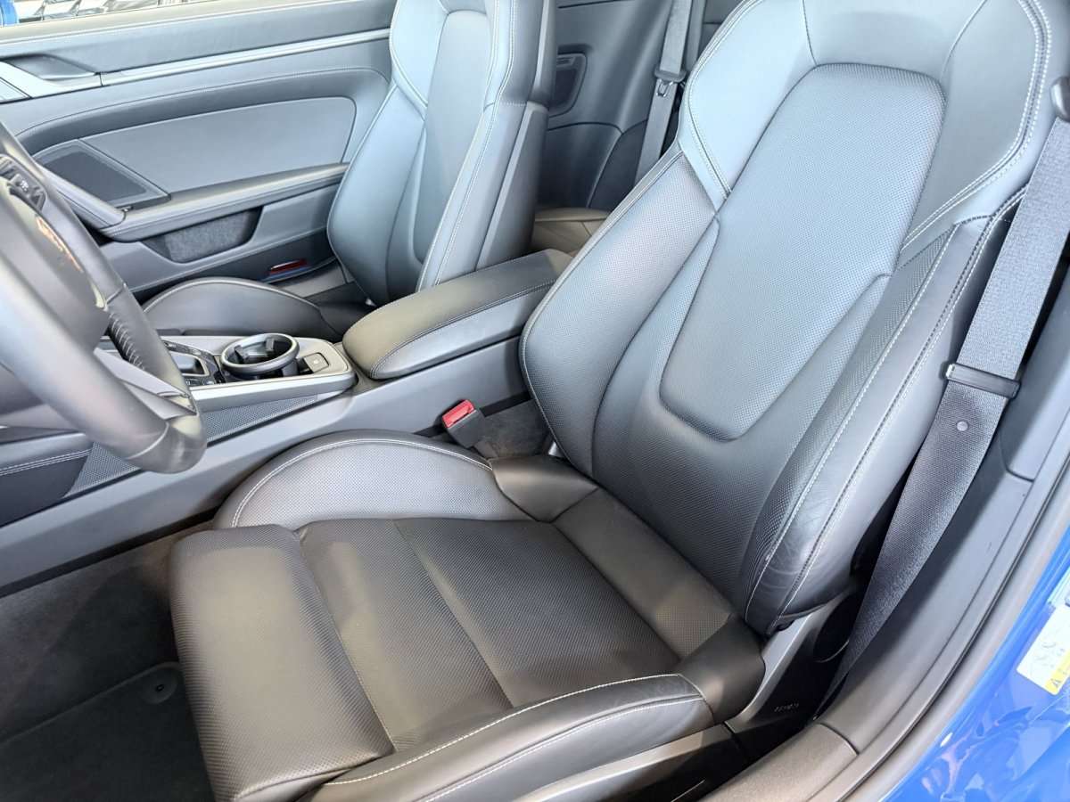 Fahrzeugbild eines Porsche 911
