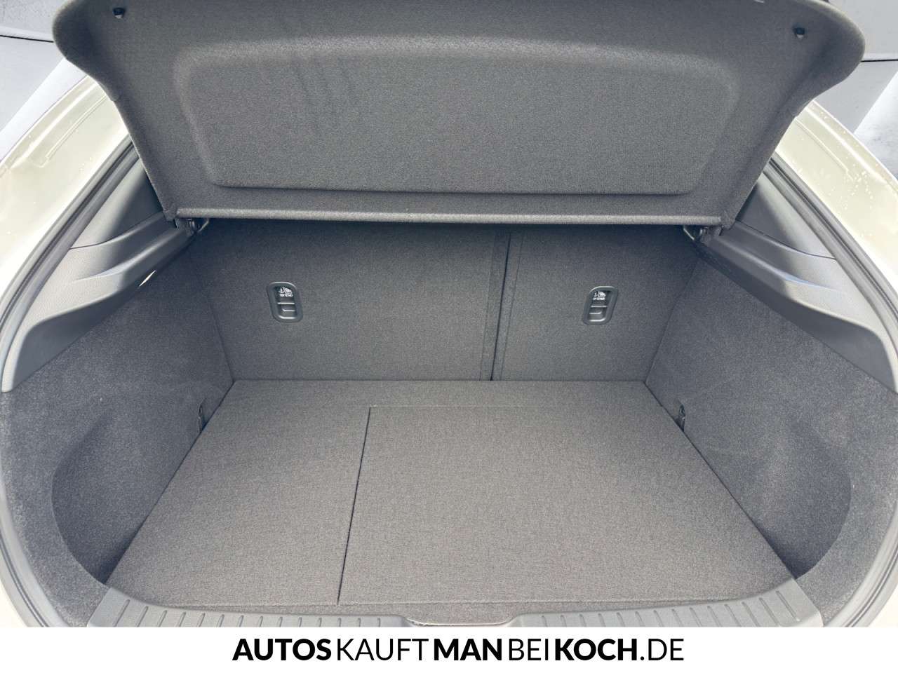 Fahrzeugbild eines Mazda CX-30
