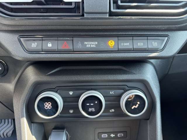 Fahrzeugbild eines Dacia Jogger