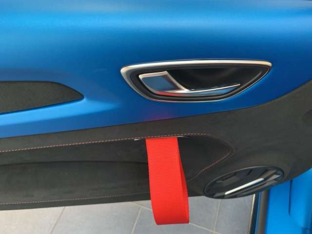 Fahrzeugbild eines Alpine A110