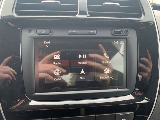 Fahrzeugbild eines Dacia Spring