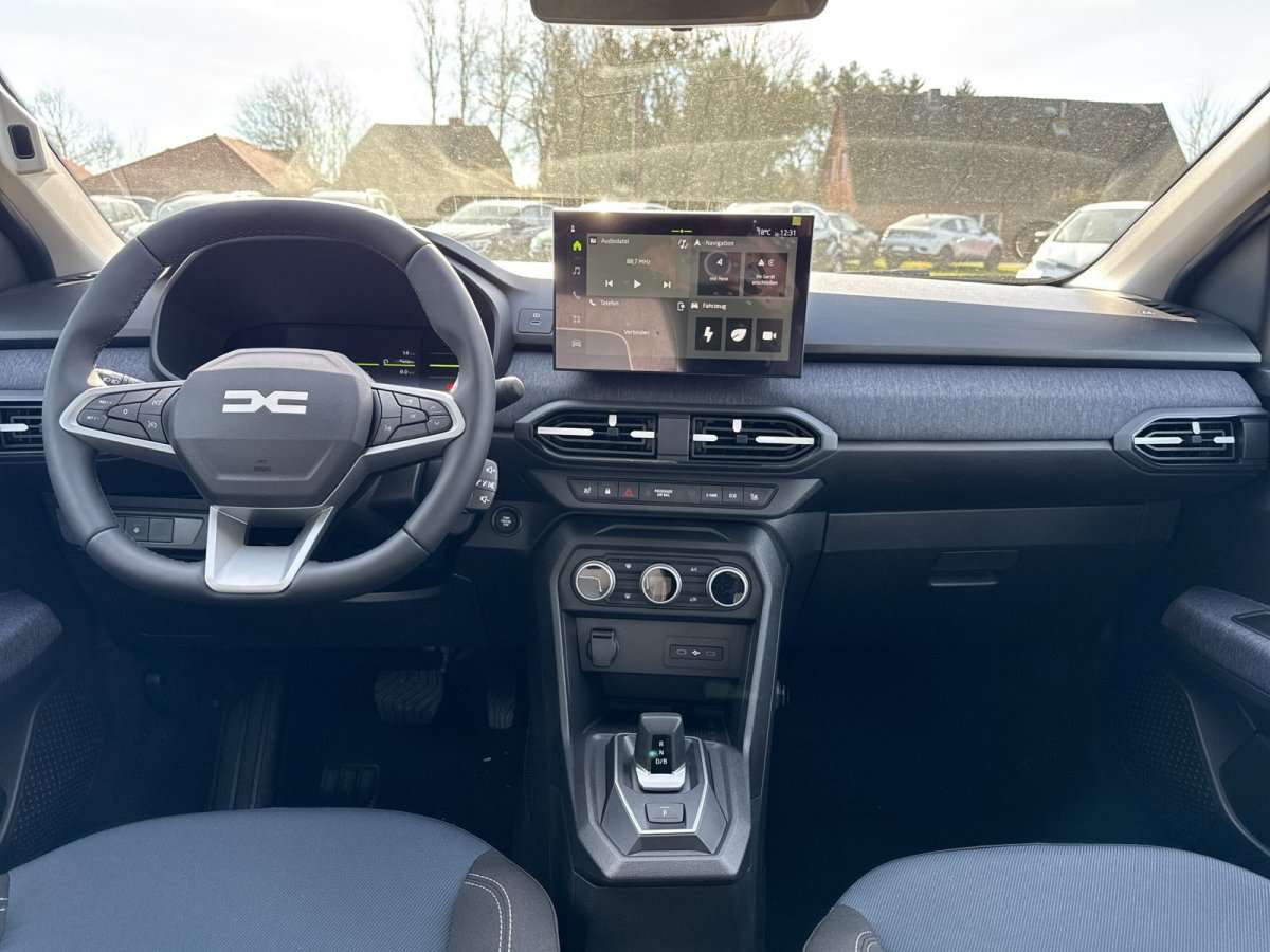 Fahrzeugbild eines Dacia Jogger
