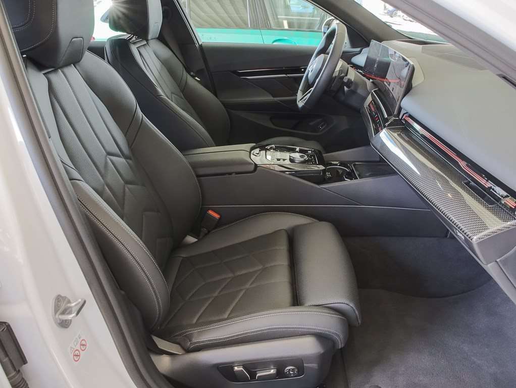 Fahrzeugbild eines BMW 5er-Reihe