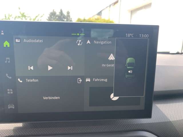 Fahrzeugbild eines Dacia Sandero