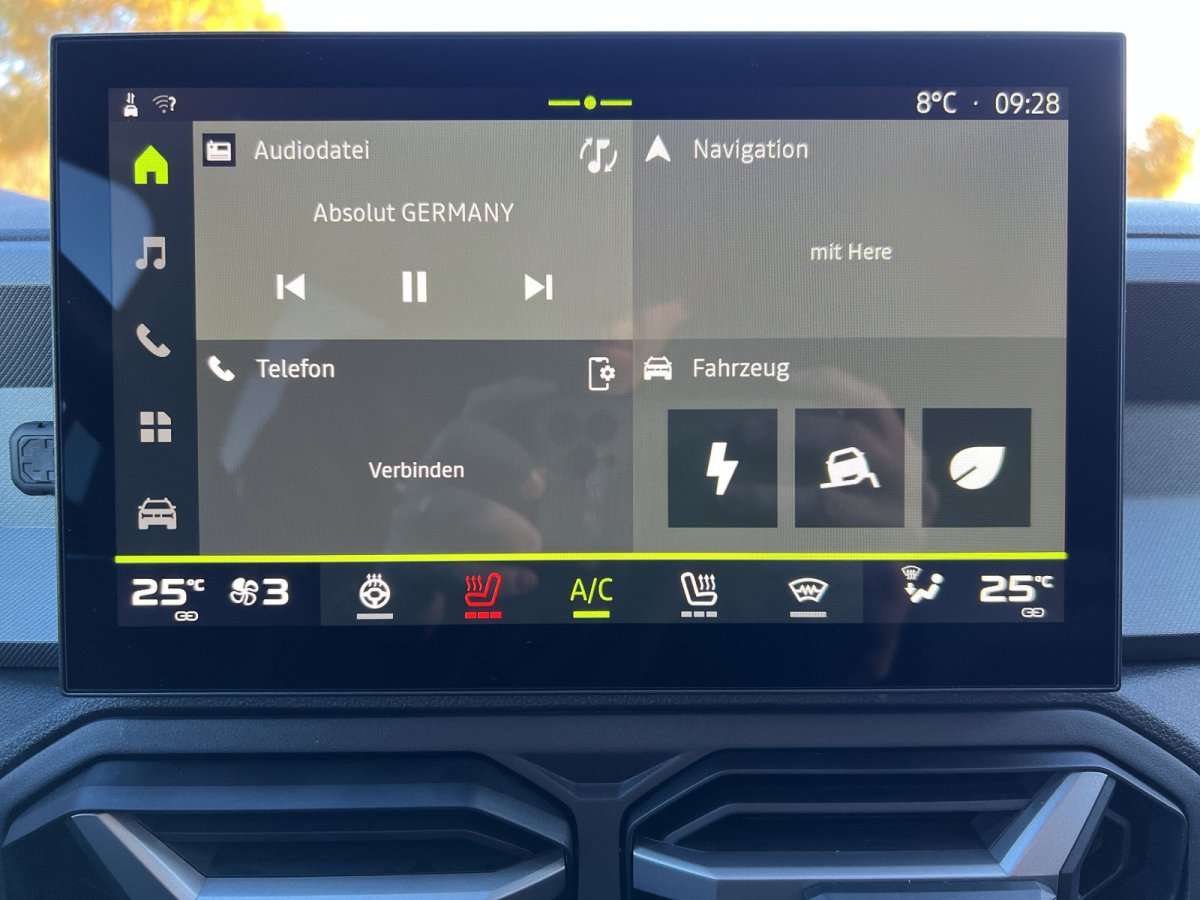 Fahrzeugbild eines Dacia Bigster