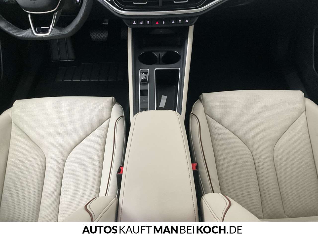 Fahrzeugbild eines Skoda ELROQ