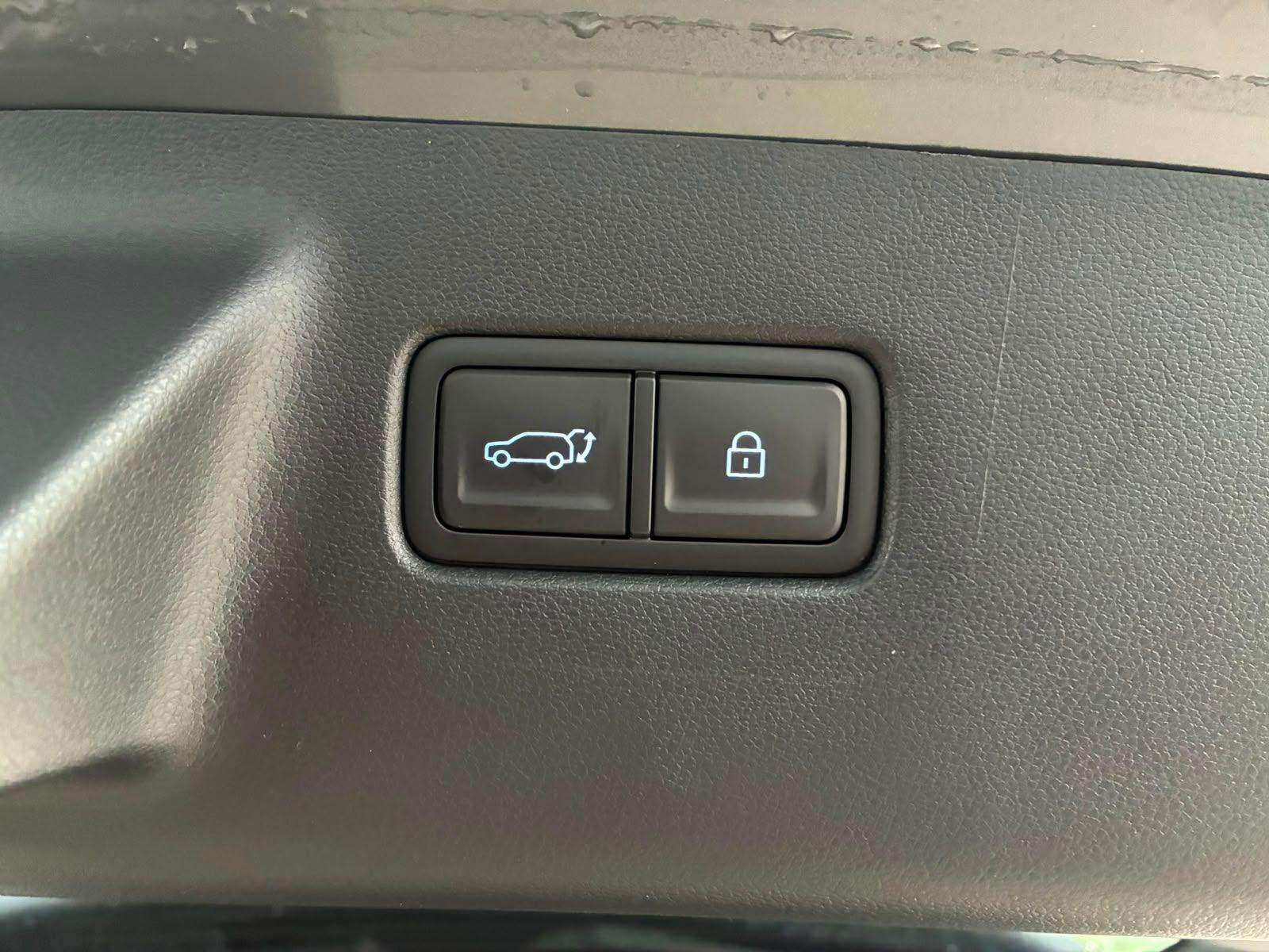 Fahrzeugbild eines Hyundai Santa Fe