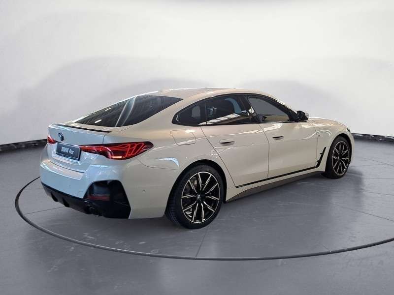 Fahrzeugbild eines BMW 4er-Reihe