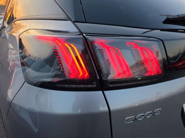 Fahrzeugbild eines Peugeot 3008