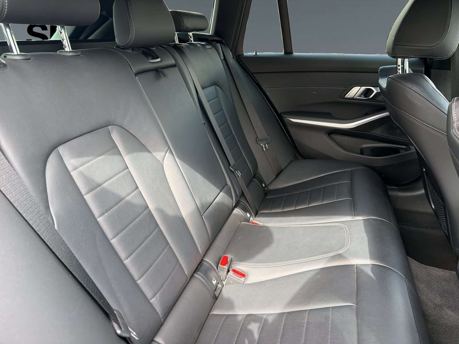Fahrzeugbild eines BMW 3er-Reihe