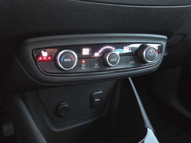 Fahrzeugbild eines Opel Crossland X