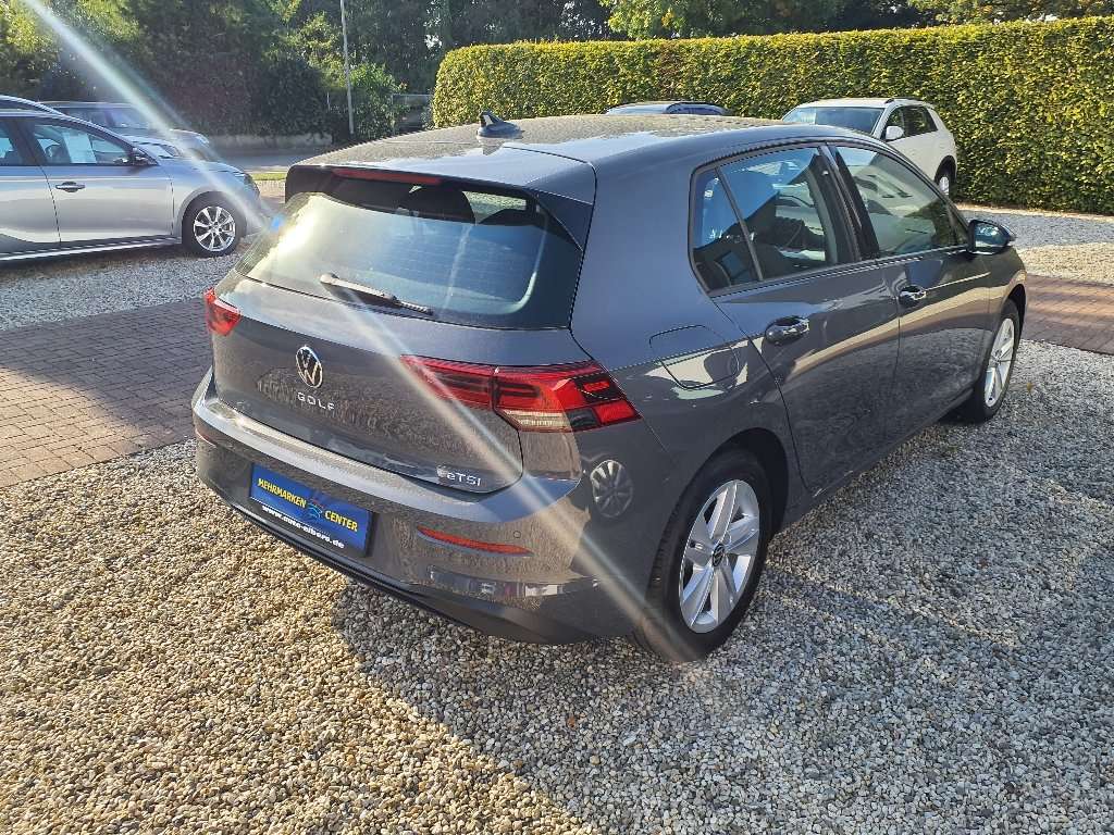 Fahrzeugbild eines Volkswagen Golf