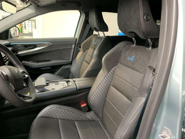 Fahrzeugbild eines Renault Espace