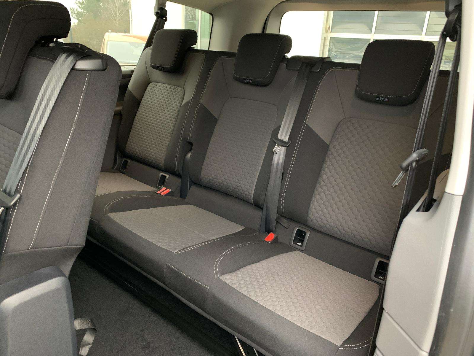 Fahrzeugbild eines Volkswagen Caravelle