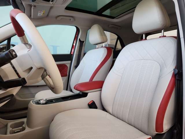 Fahrzeugbild eines GWM Ora 03