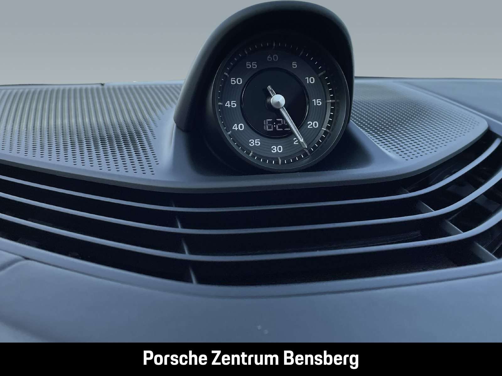 Fahrzeugbild eines Porsche Taycan