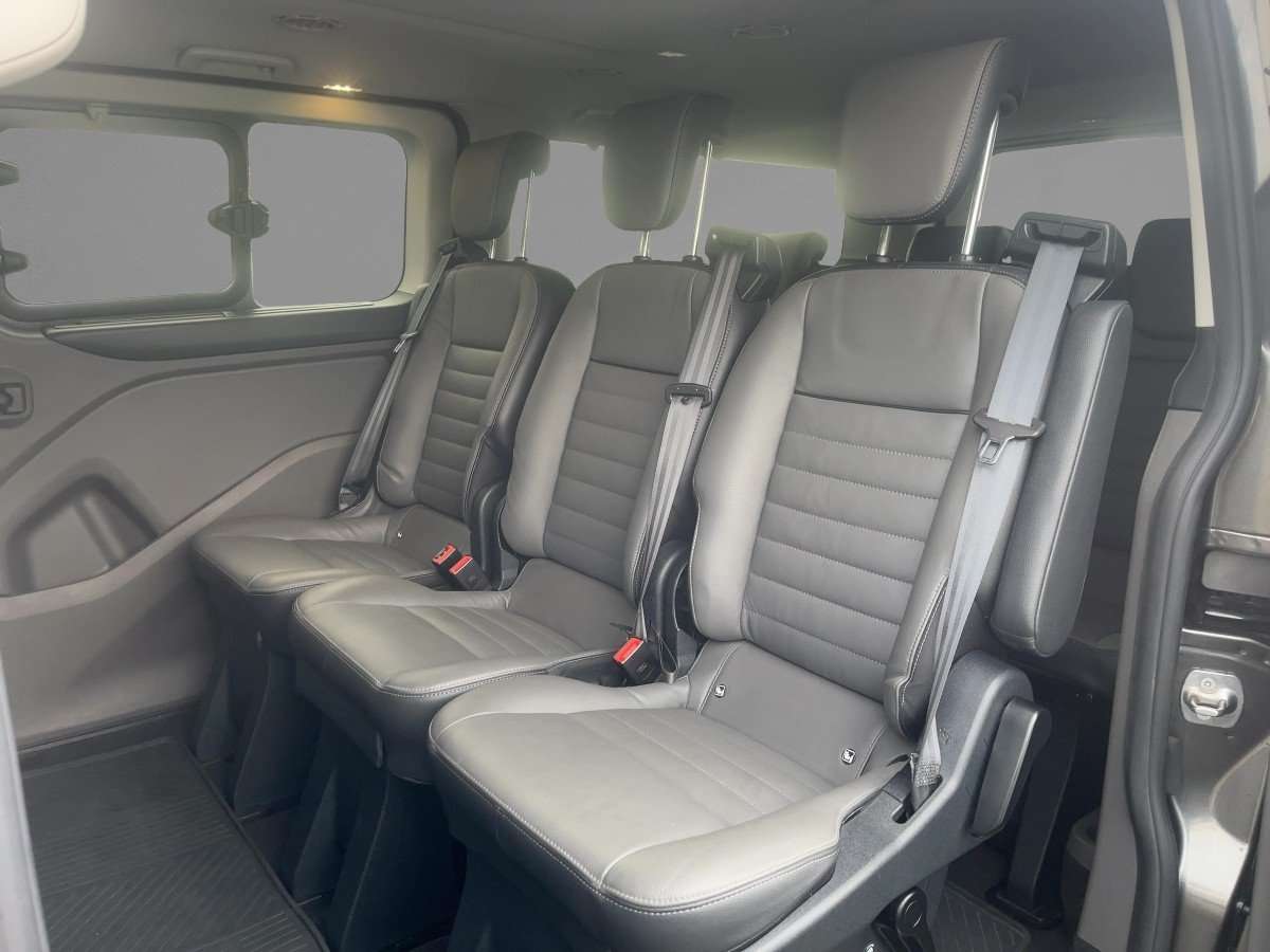 Fahrzeugbild eines Ford Tourneo Custom