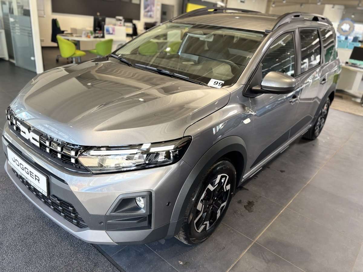 Fahrzeugbild eines Dacia Jogger