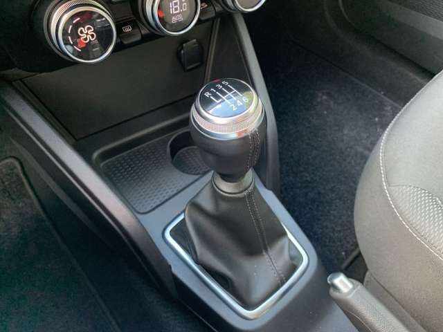 Fahrzeugbild eines Dacia Duster